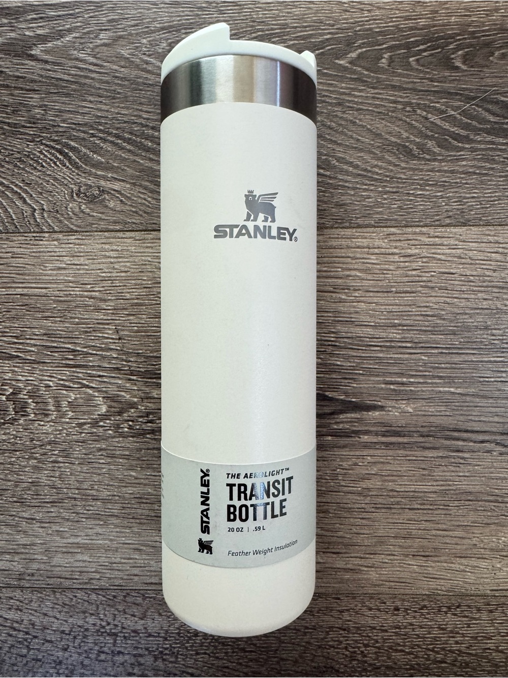 ⭐️NWT⭐️ Stanley 20 oz Transit Bottle, White